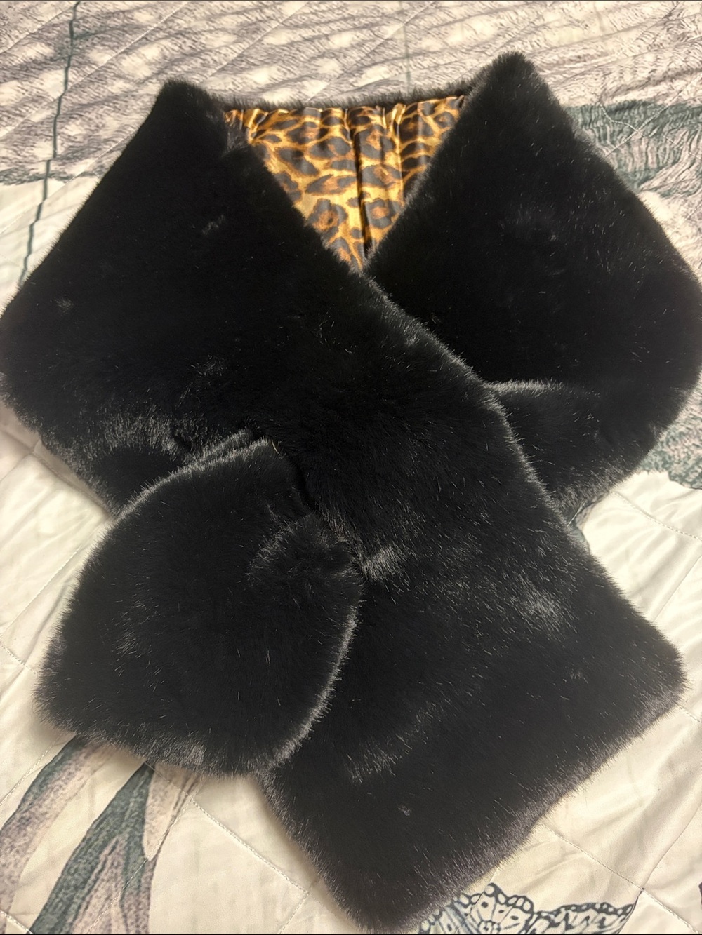 White House Black Market Faux Fur Scarf with Leopard Print Lining